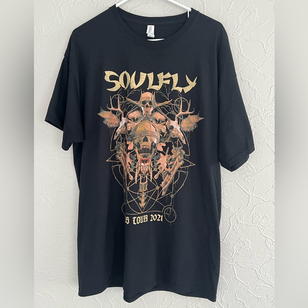 MENS SOULYFLY 2021 US TOUR BAND TEE SHIRT SIZE XL CAVALERA SEPULTURA LIKE NEW